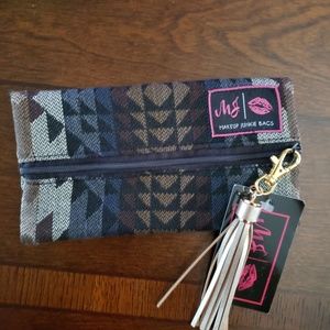 Makeup Junkie Yellowstone Mini bag
